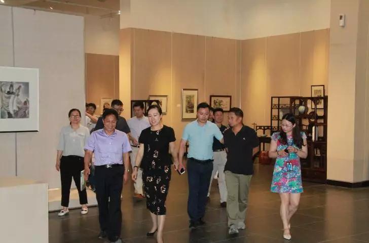 南通市委宣传部,市文广新局相关领导调研淘宝城纪实